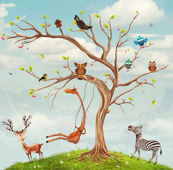 Baum mit verschiedenen tieren