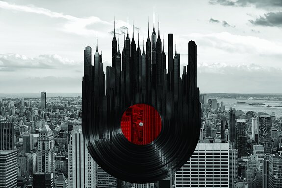 Abstrakte vinylplatte vor der kulisse einer metropole