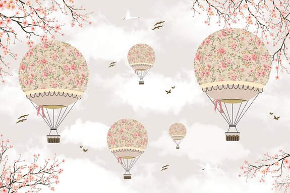 Ballons zwischen sakura-blüten und zarten zweigen