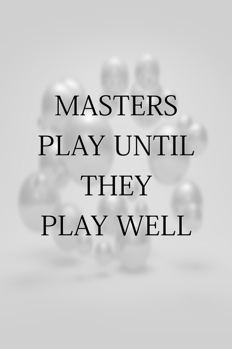 Zitat zur perfektion auf grauen formen