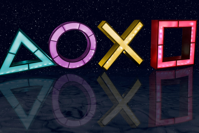 Neon-spielsymbole mit spiegelung auf dem boden