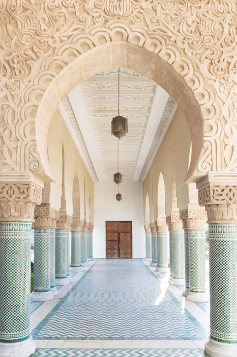 Marokkanische architektur mit ornamenten