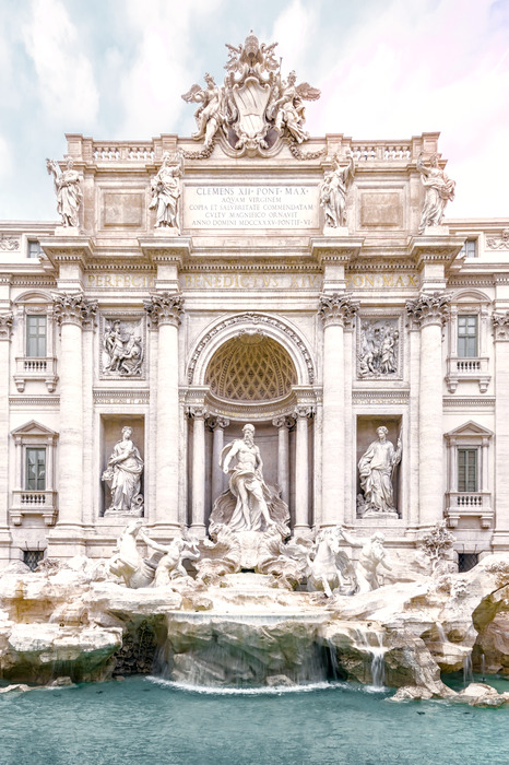 Klassischer römischer brunnen