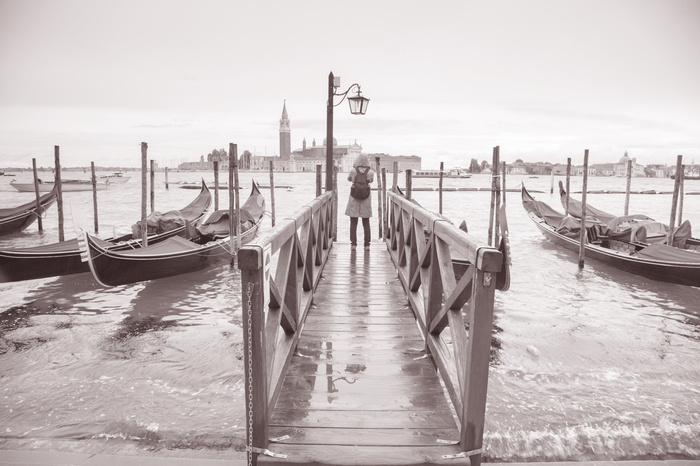 Fototapete Venedig schwarz weiße brücke