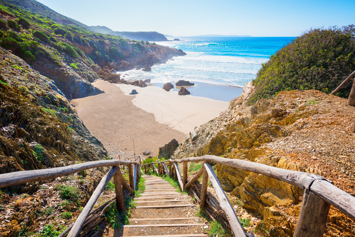 Fototapete Holzweg zu einem wunderschönen Strand