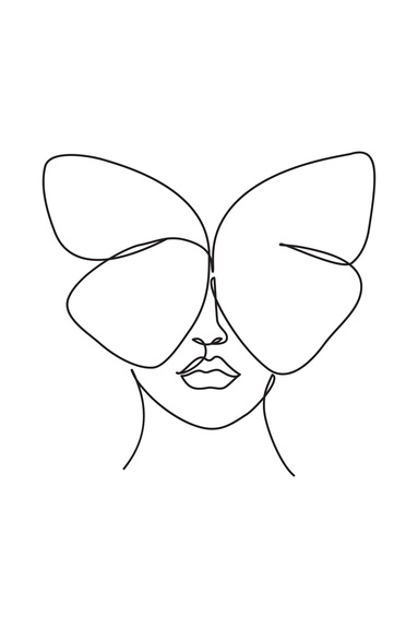 Papillon sur le visage d'une femme