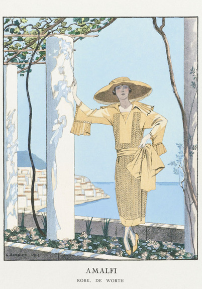 Femme en robe de vacances