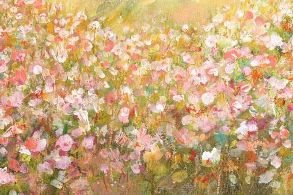 Prairie peinte avec des fleurs colorées