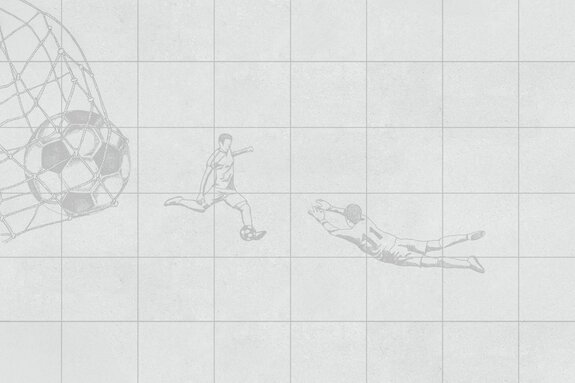 Ballon de football dans le filet et joueurs sur fond texturé