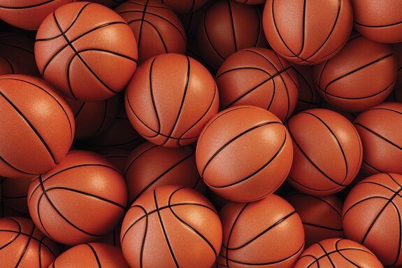 Ballons de basket oranges