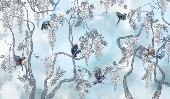 Arbre avec des fleurs et des oiseaux sur fond de ciel