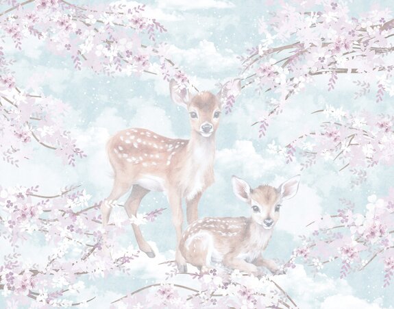 Cerfs avec des fleurs de cerisier sur fond de nuages