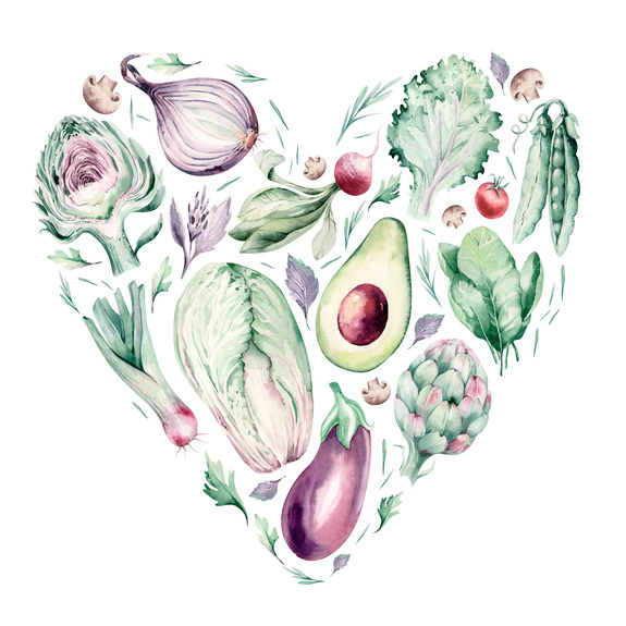 Légumes verts et violets en forme de cœur