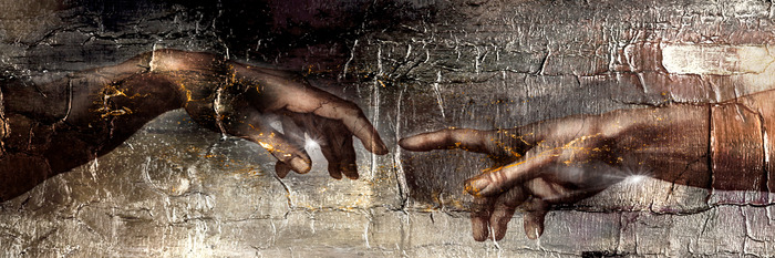 Mains de la création d'adam dans une teinte sombre