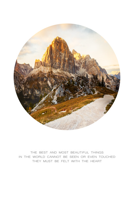 Paysage de montagne avec citation