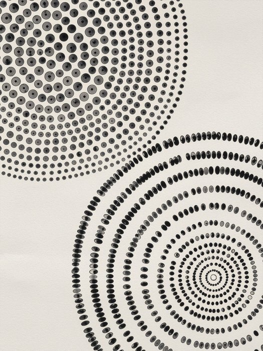 Des points disposés en spirales hypnotiques