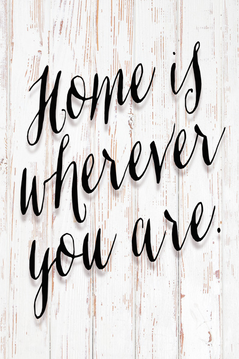 Graphique romantique pour la maison avec inscription