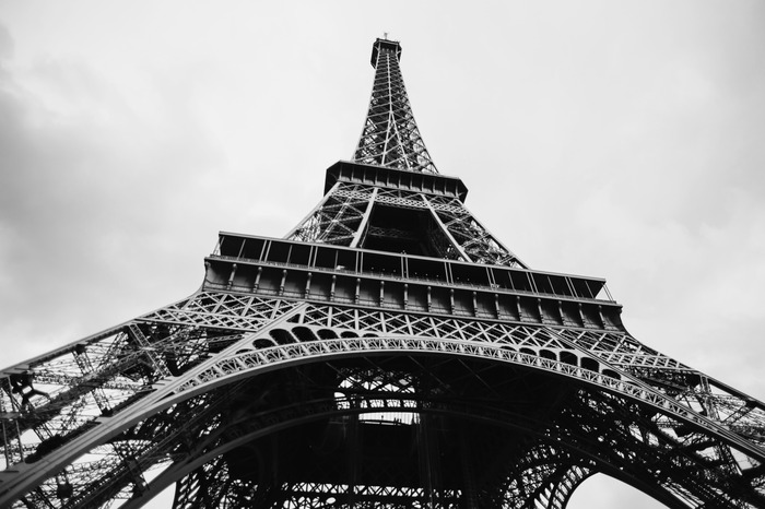 Une interprétation minimaliste de la tour eiffel