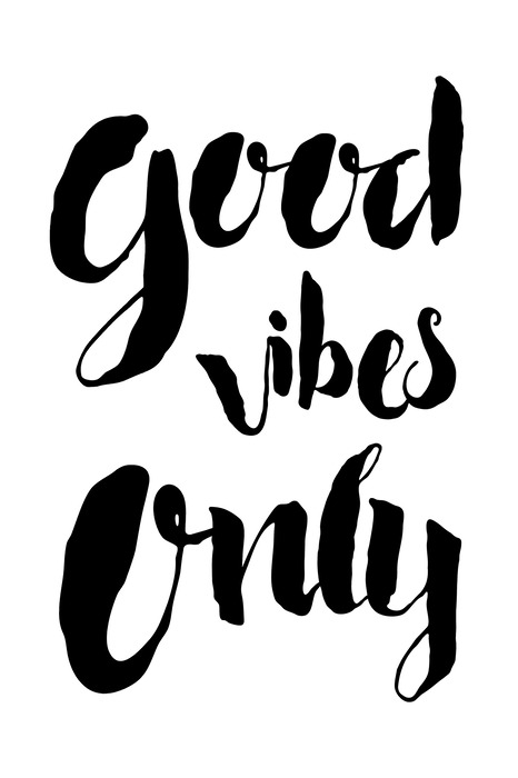 Good vibes only-inscriptie op een witte achtergrond