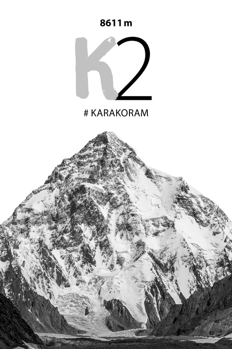 De top van de k2 met een handtekening