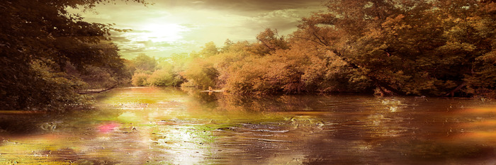 Rivierpanorama bij zonsondergang