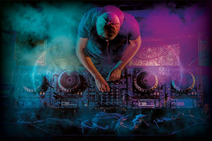 Clubritmes in neonkleuren