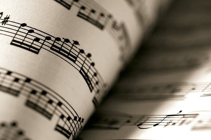 Artistieke close-up van een muziekpartituur