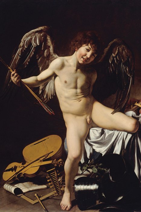 Engelachtige figuur van een man met vleugels