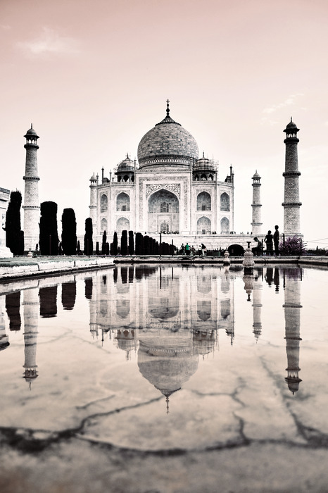 Taj mahal in pastel monochrome